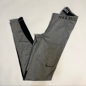 gray Nike leggings